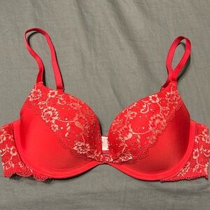 Red lace Victoria’s Secret bra